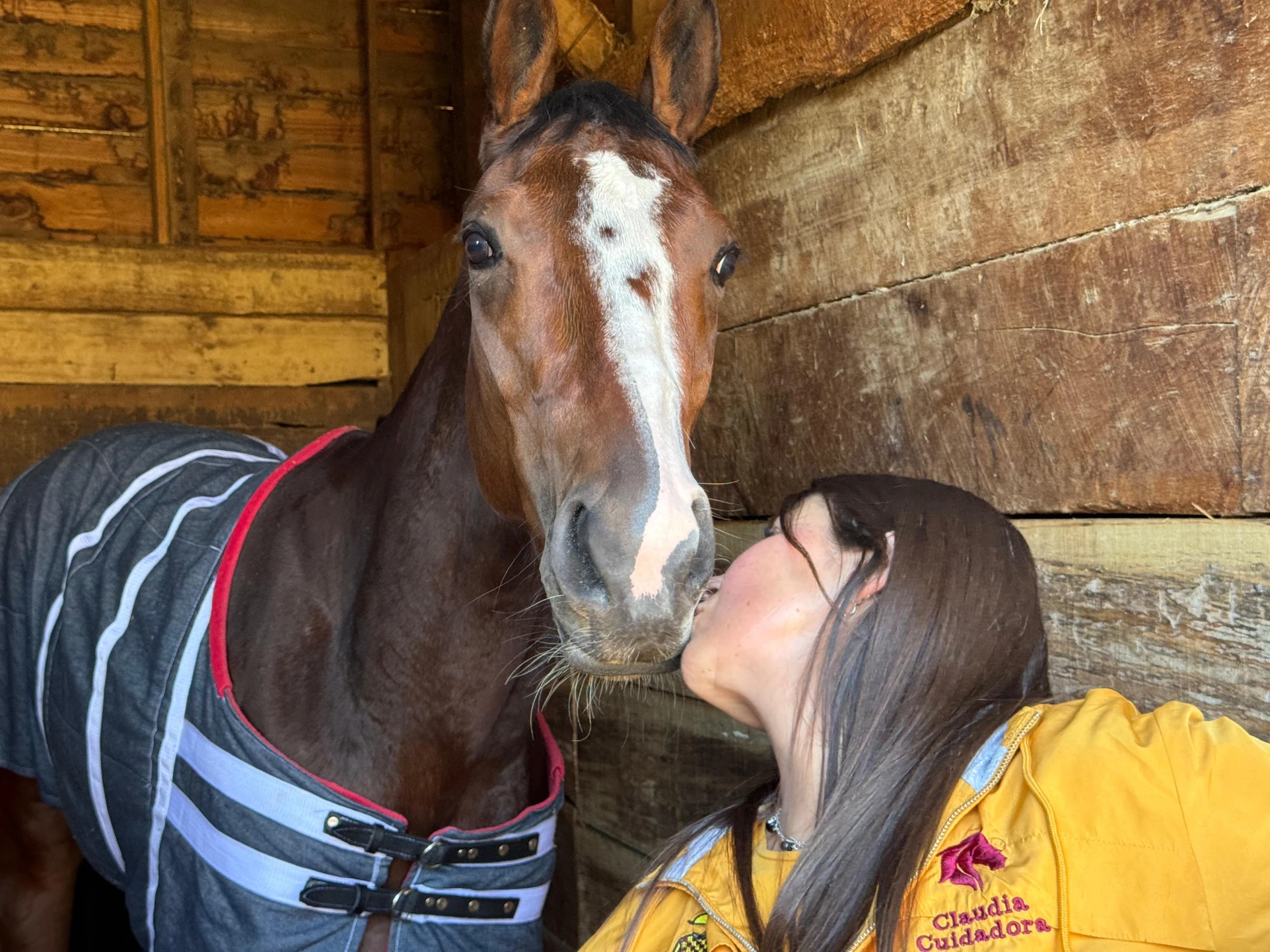 Claudia Ramírez, sanar con amor y vivir entre caballos